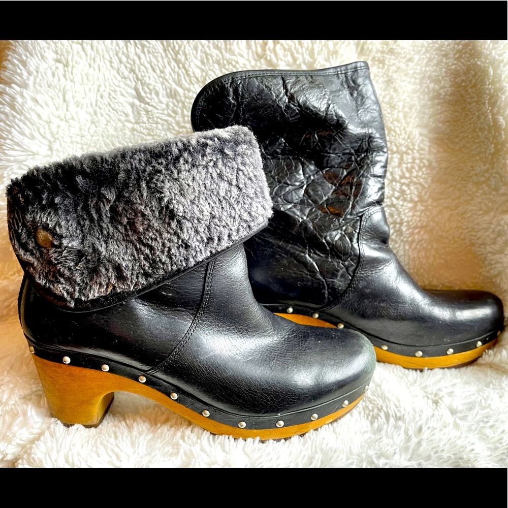 Women’s Lynnea Ugg’s blk size 7 clog boots